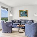 Vakantiehuis Cornelius - 30m From The Sea By Interhome *