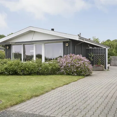 Ferienhaus Cornelius - 30m From The Sea By Interhome