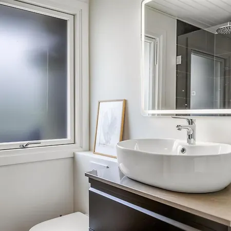 Holiday home Cornelius - 30m From The Sea By Interhome